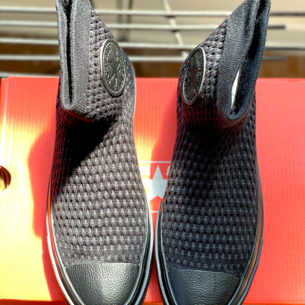 Unique “dressy” Converse All Stars